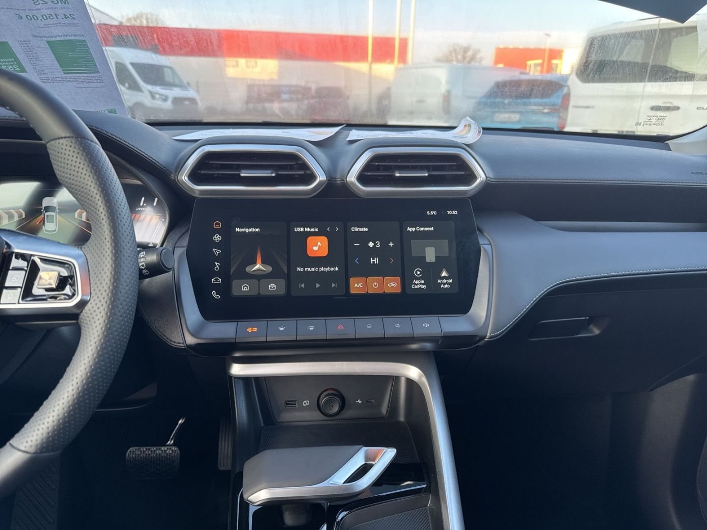 Fahrzeugabbildung MG ZS Hybrid+LUX AT MY25 TOP FINANZ*