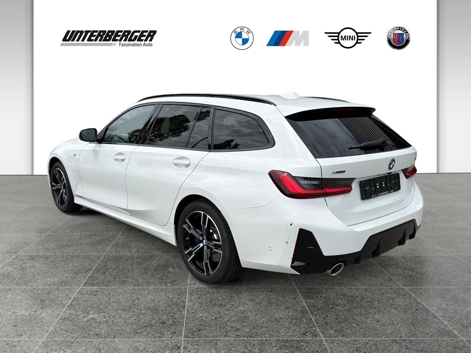 BMW 330 - Bild 4