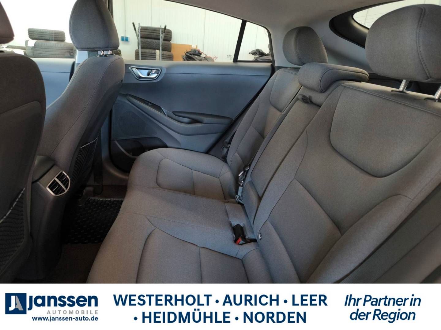 Fahrzeugabbildung Hyundai IONIQ FL Hybrid STYLE-Paket