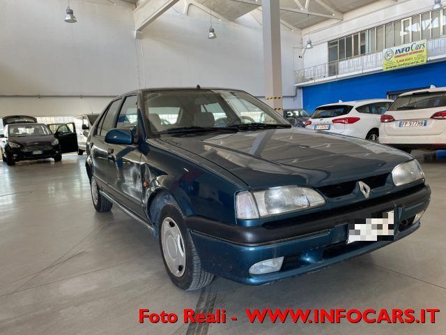 Renault RENAULT R 19 1.4i 80 cv cat 5 porte RT da collez