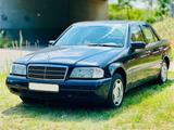 Mercedes-Benz C 180 ELEGANCE Elegance - Mercedes-Benz C 180 aus 1993