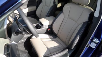 Subaru OUTBACK Platinum 2.5i 169 PS mit Winterpaket Rüc