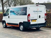 Peugeot Boxer 330 2.2 HDI AIRCO