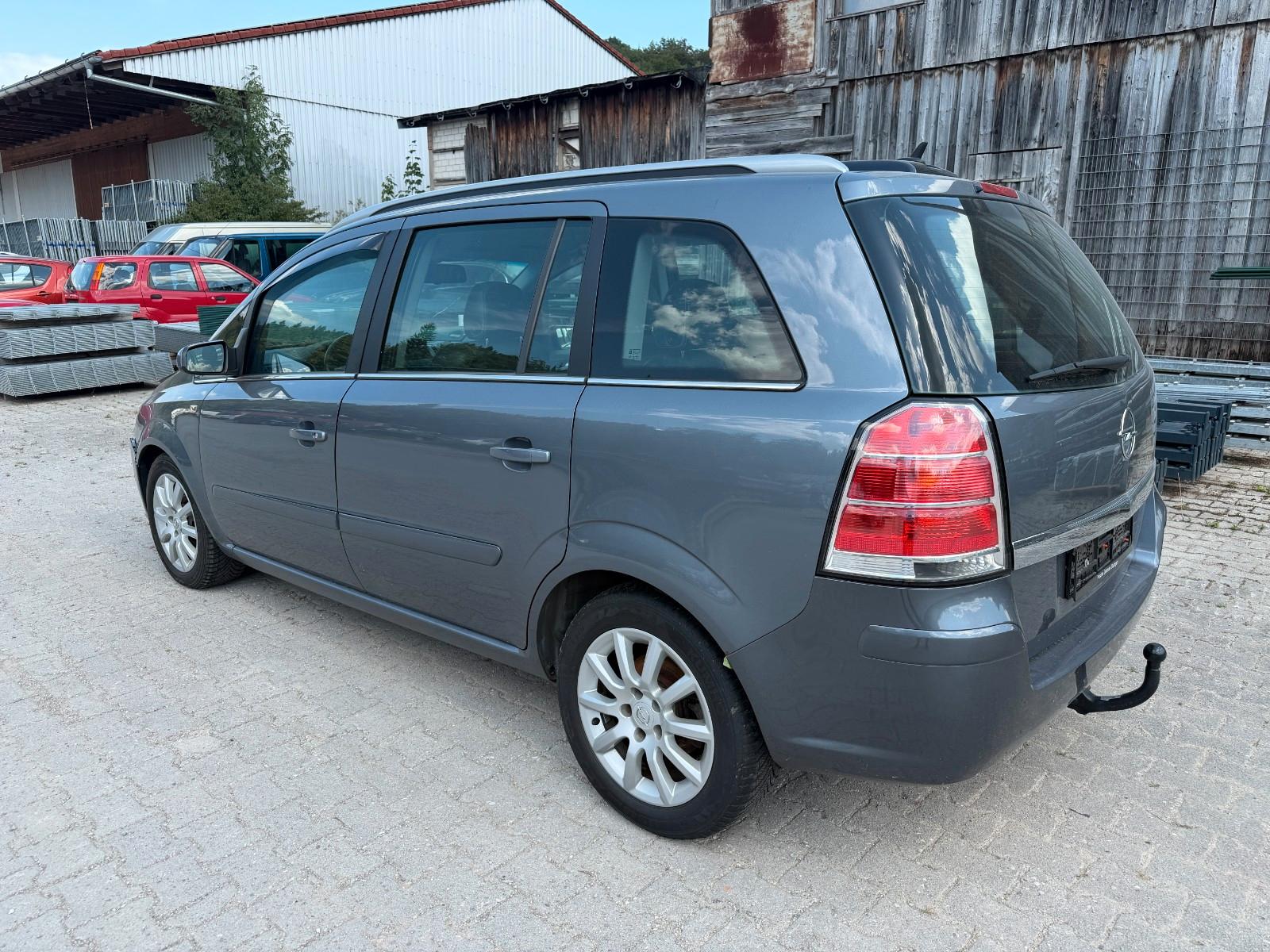 Opel Zafira 2006 — фото 6