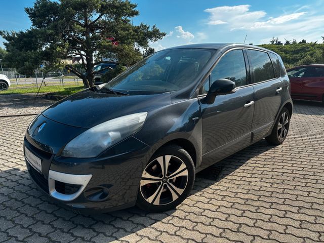 Renault Scenic III BOSE / Teilleder / Klimaaut./ Navi.