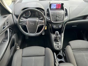 Opel Zafira Tourer - 12