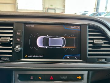 Seat Leon ST *Keyless*Pano*SpurHT*AHK*LED*Ambiente*