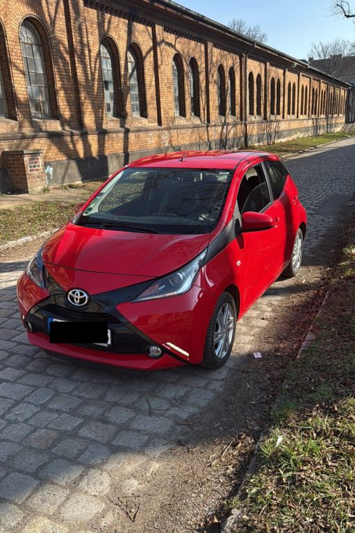 Image of Toyota Aygo (X)