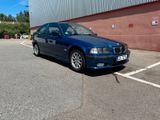 BMW E36 318Ti Avusblau M-Paket - BMW 318 aus 1998: 318ti