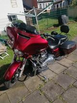 Harley-Davidson Street Glide  5HD  Jekill - Motorräder in Bonn