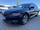 Skoda Superb Ambition 4x4 - Skoda Superb aus 2016 mit Diesel-Antrieb: Kombi