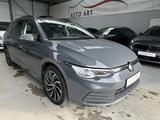 Volkswagen Golf Life Navi Pano AHK SHZ Kamera LED ACC