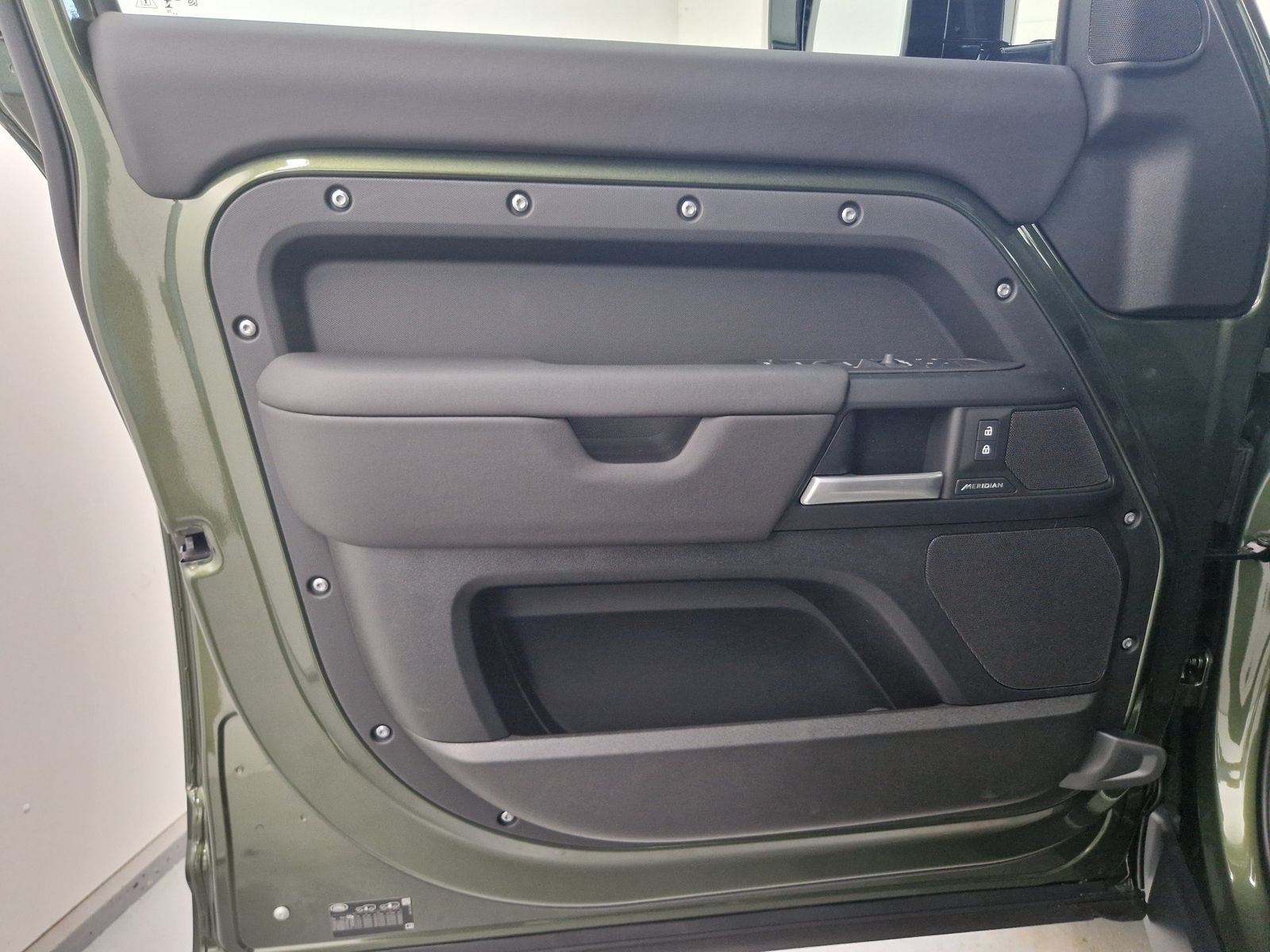 LAND ROVER Defender 110 3.0 Diesel D250 X-Dynamic SE 110 X- – Bild 35