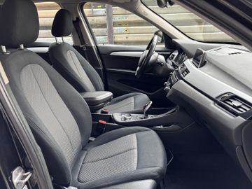 BMW X1 - 10