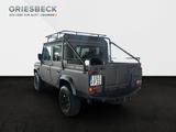 Land Rover Limitiertes Sondermodell TOMB RAIDER - Land Rover Defender aus 2001