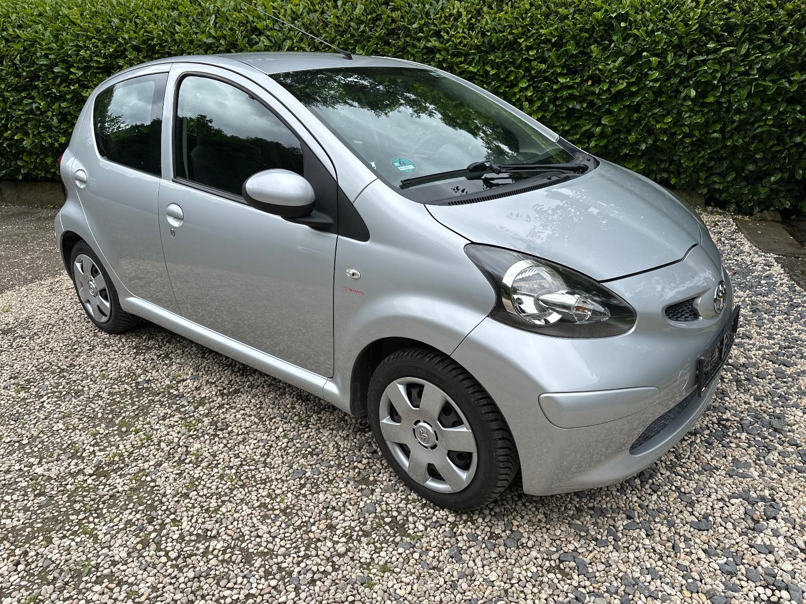 Toyota Aygo Cool Klima Standheizung 21.000 KM