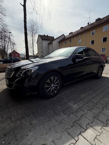 MERCEDES-BENZ Mercedes-Benz E 220 BT Edition Standh PTS LED Mu