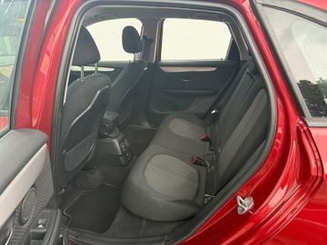 BMW 220 - 9
