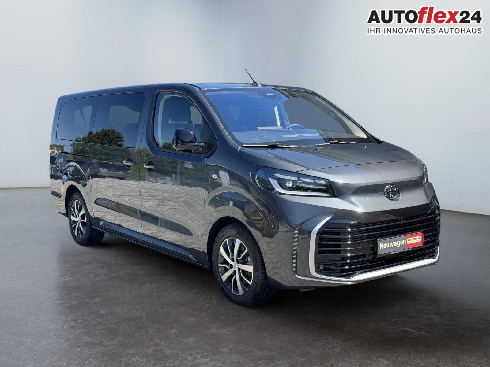 Toyota Proace Verso 2,0 D-4 L2 8-Sitzer ACC 2ZoKlima...