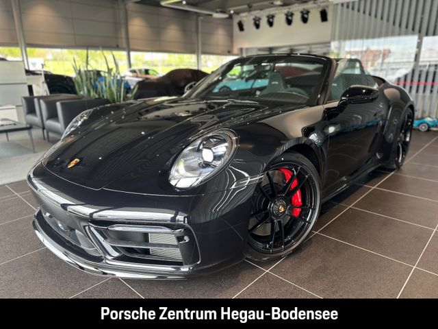 Porsche 992 (911) Carrera 4 GTS Cabriolet