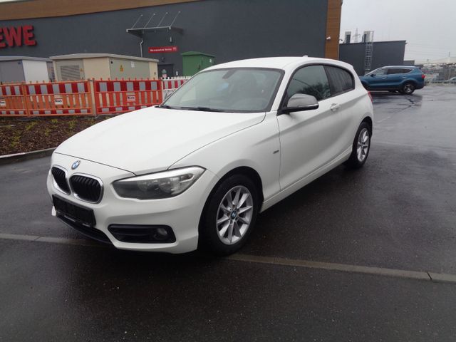 BMW 120 Baureihe 1 Lim. 3-trg. 120d Sport Line