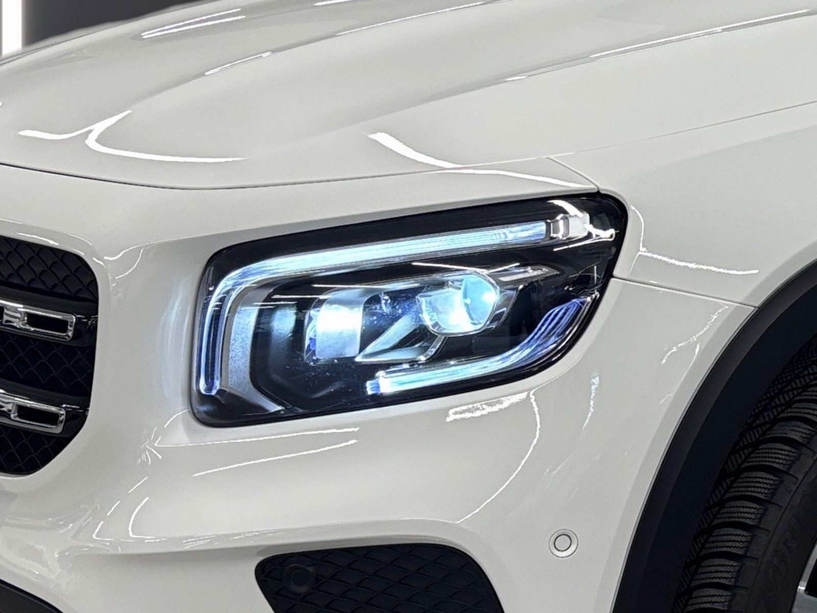 Fahrzeugabbildung Mercedes-Benz GLB 250 4M*Progressive*Night*LED*Kamera*Keyless*