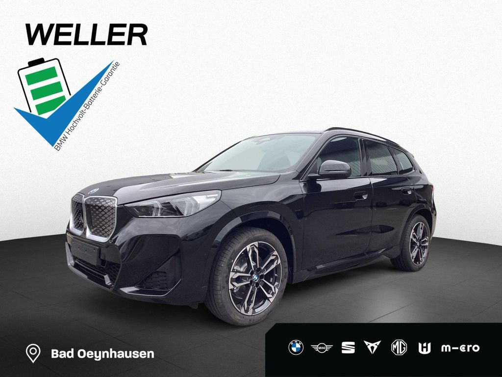 BMW iX1