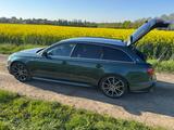 Audi A6 3.0 TDI 235kW Quattro Avant - Garantie AHK - mit Diesel-Antrieb: Grün, Kombi