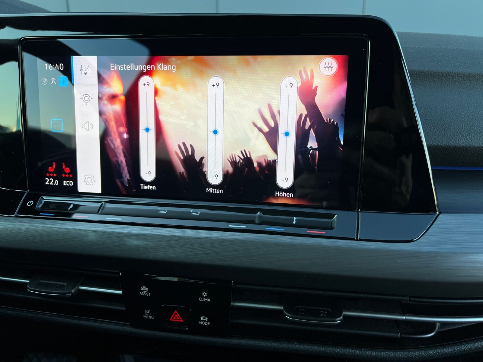 Fahrzeugabbildung Volkswagen Golf Style 1.4 TSI eHybrid DSG *AHK, IQ-Light, A