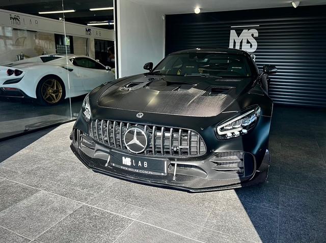 Mercedes-Benz AMG GT R PRO
