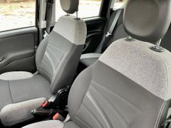 Fahrzeugabbildung Fiat Panda 1.0 Hybrid City Plus KLIMA RADIO ISOFIX