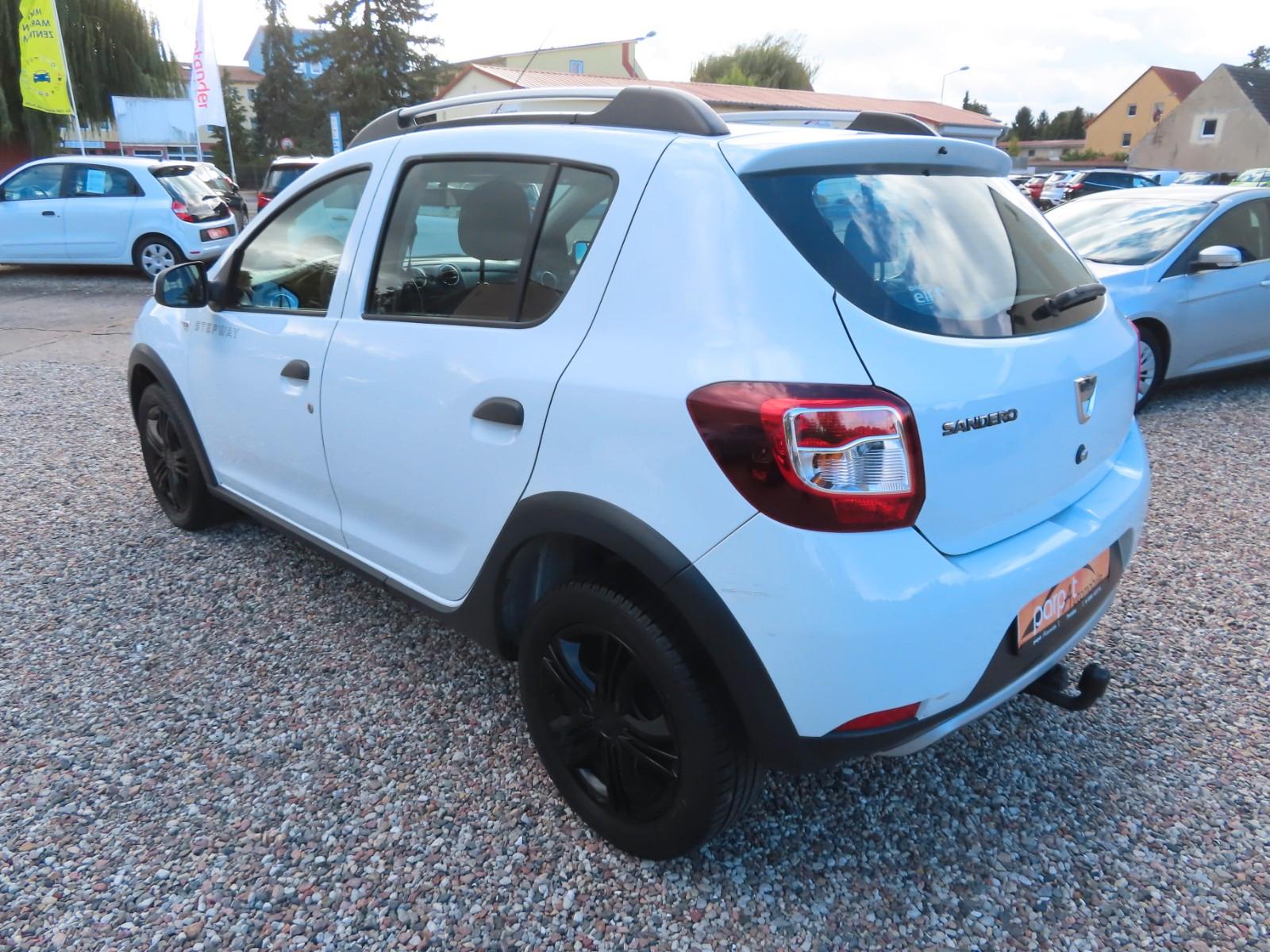 Dacia Sandero 2015 — photo 6