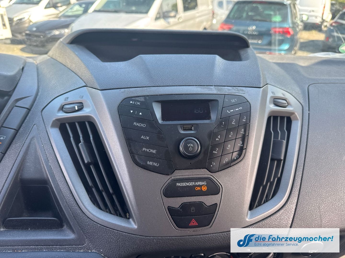 Fahrzeugabbildung Ford Transit Custom Tourneo 300 L1 EXPORT *2041