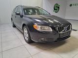 Volvo V70  / SCHIEBEDACH / NAVI / XENON / LEDER - Volvo V70 mit Diesel-Antrieb: Kombi