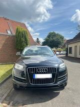 Audi Q7 3.0 TDI S Line | TÜV Neu - Audi Q7 aus 2010: TDI