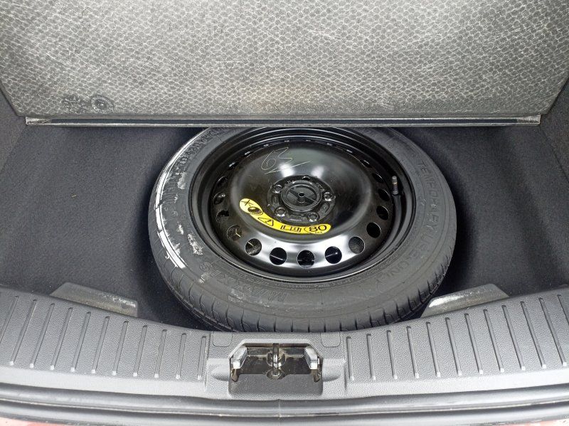 Fahrzeugabbildung Ford Grand C-Max  1.5 EB. Automatik Titanium