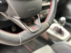 FORD Focus Lim. 2.3 ST X*LED*DAB*Temp.*SHZ*