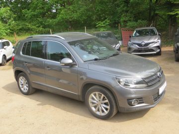 Volkswagen Tiguan - 5