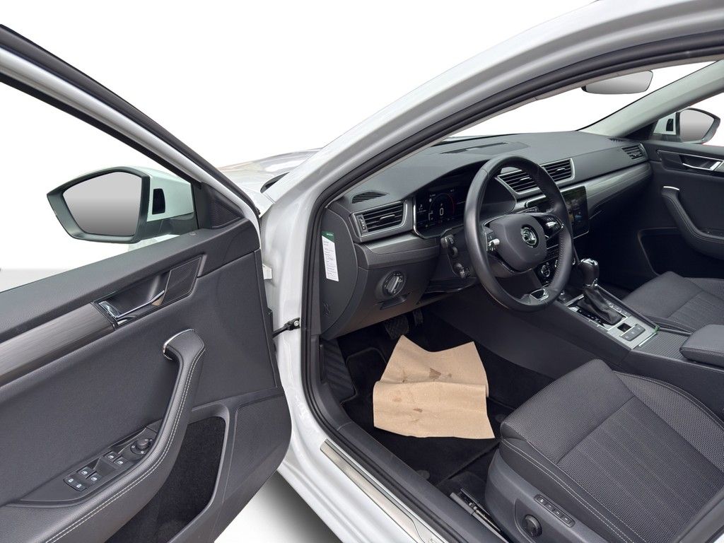 Skoda Superb - Bild 12