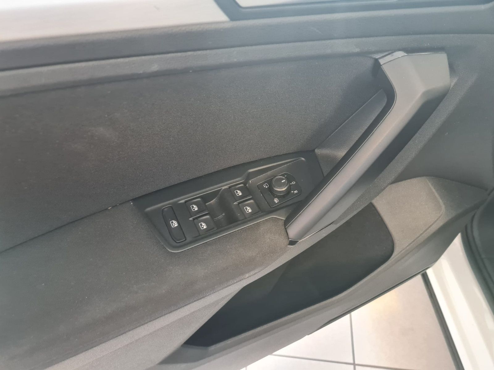 Fahrzeugabbildung Volkswagen Tiguan Comfortline 4Motion/KAMERA