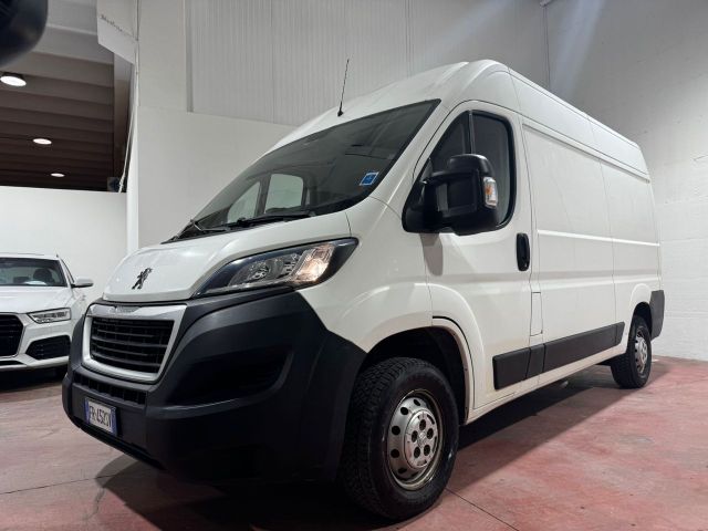 Peugeot Boxer 330 2.0 BlueHDi 130CV PM-TM Furgon