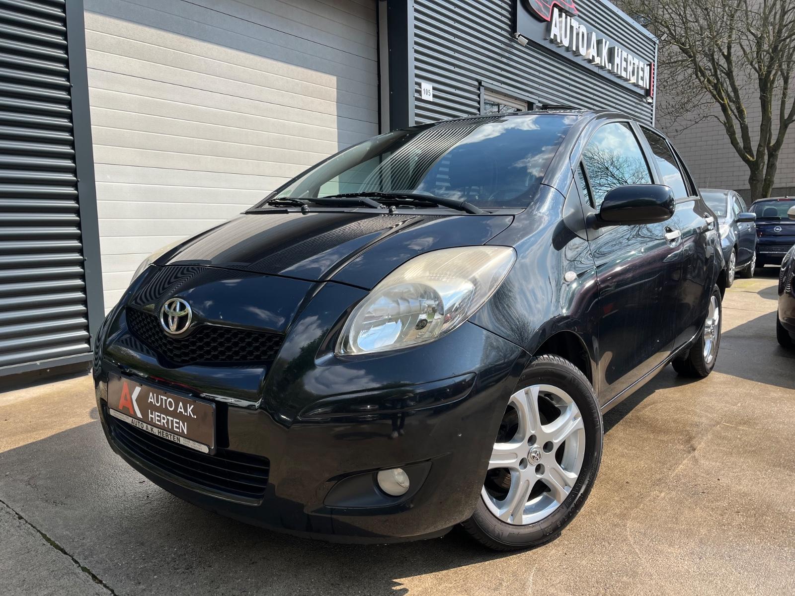 Toyota Yaris Edition * 1.3 * Keyless * Parkhilfe * 2HD