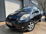 Toyota Yaris Edition * 1.3 * Keyless * Parkhilfe * 2HD - Toyota Yaris Gebrauchtwagen in Bochum