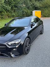 Mercedes-Benz E 300 de 4MATIC / PANO*SHZ*BURM*MEMORY*VOLL* TÜV - Mercedes-Benz E 300 in Kiel