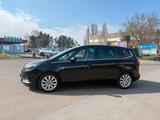 Opel Zafira Tourer 1.4 Turbo Automatik (7xSITZER) - 7 Sitzer Autos