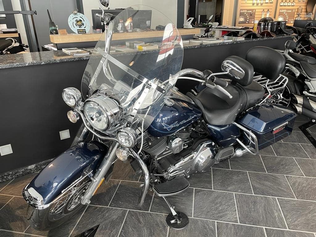 Fahrzeugabbildung Harley-Davidson Touring Road King FLHR sofort Verfügbar