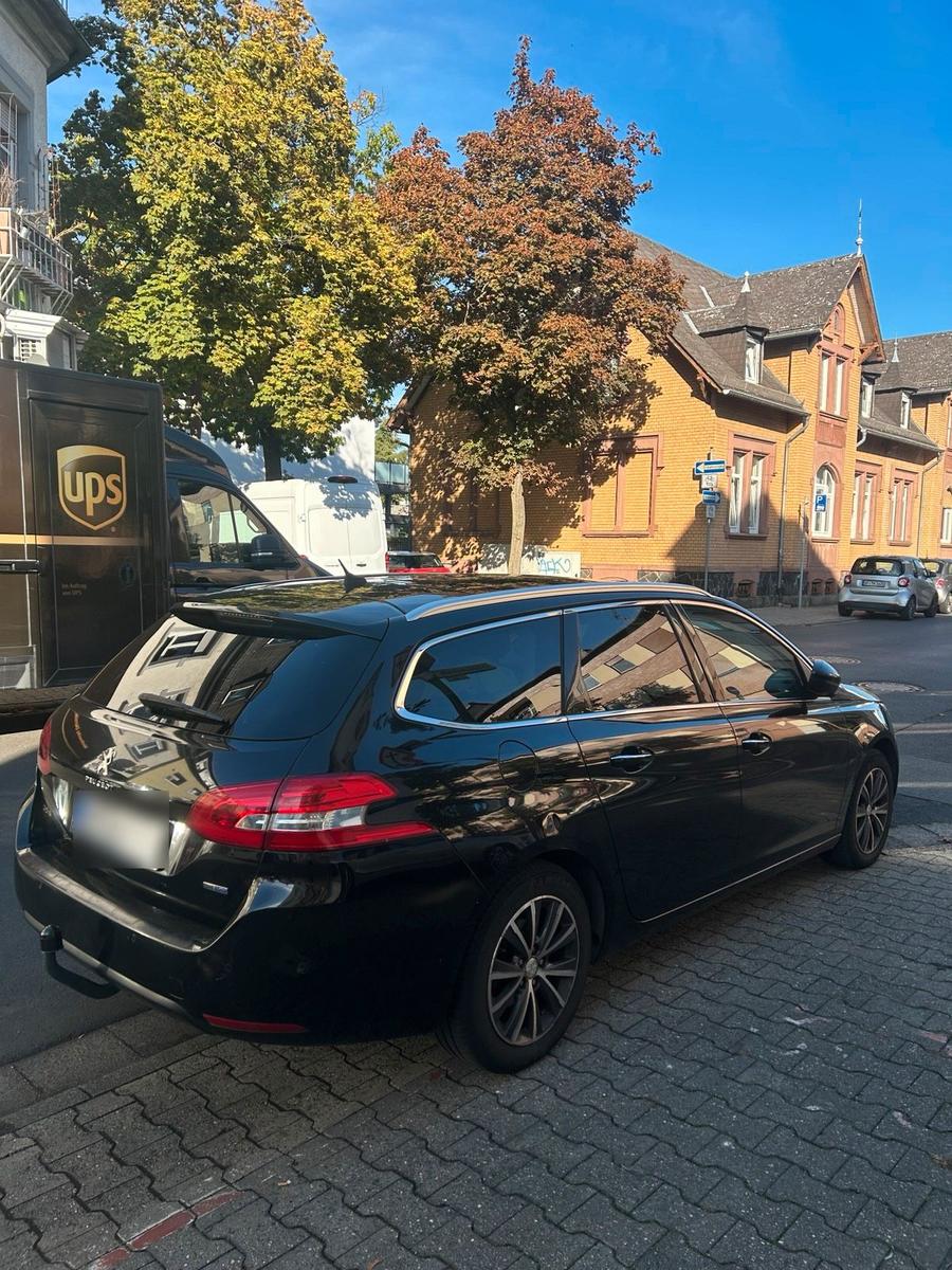 Peugeot 308 2015 — engine 120 HP (88kW)