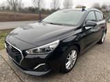 Hyundai i30 1.6 CRDi YES! KAMERA*S-HEFT - Hyundai i30 YES! mit Diesel-Antrieb