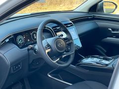 Fahrzeugabbildung Hyundai TUCSON 1.6 CRDi 48V Trend *Navi*Kamera*LED*ACC*