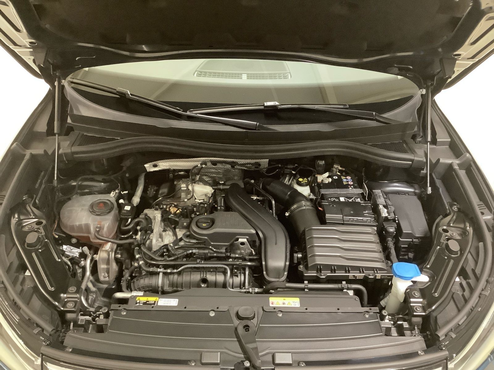 Tiguan Life 1,5 l eTSI 96 kW DSG AZV, ACC, Navi,